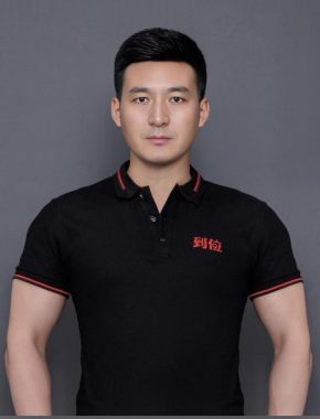 巩满祥 乌鲁木齐 37岁 175cm 70kg