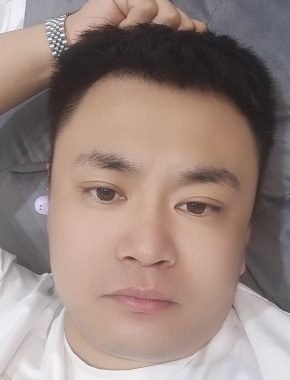 杜猛 鄂尔多斯 36岁 172cm 69kg