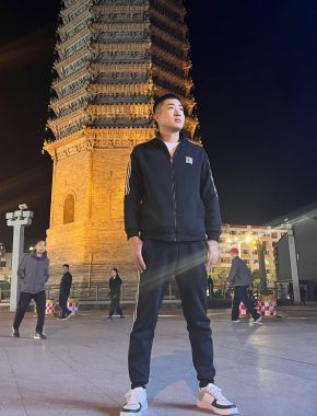 张玉东 长春 32岁 175cm 67kg