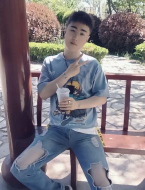 邢洪洋 长春 30岁 175cm 64kg