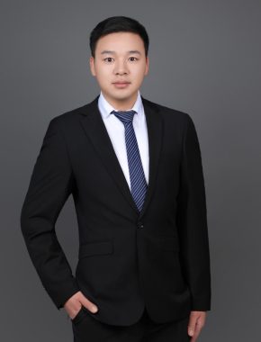 王福林 长春 32岁
