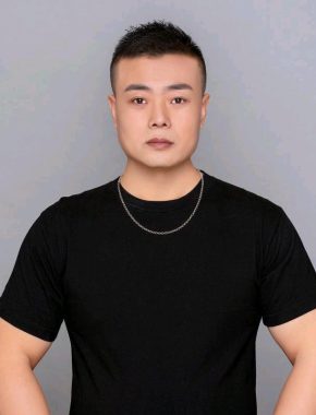 梁仲华 运城 47岁 178cm 78kg