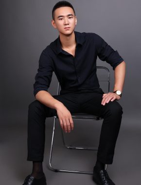 杨路杰 太原 31岁 180cm 72kg