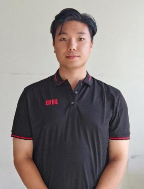 谢文忠 太原 27岁 175cm 80kg