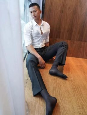 李万鹏 太原 42岁 175cm 68kg