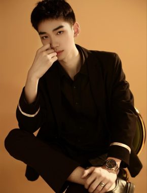 张江帅 太原 25岁 186cm 75kg