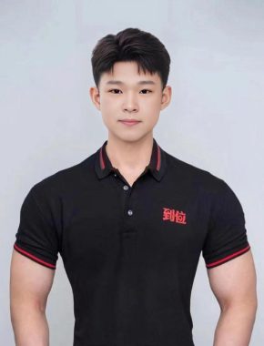 刘志成 黑河 23岁 176cm 60kg