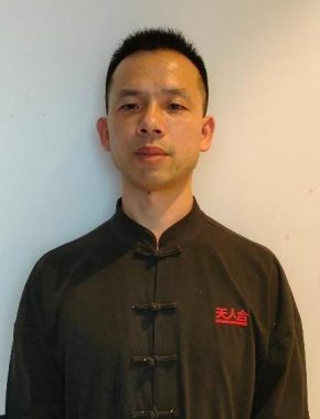 余锋 九江 45岁 165cm 60kg