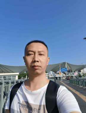 秦加明 牡丹江 45岁 172cm 70kg