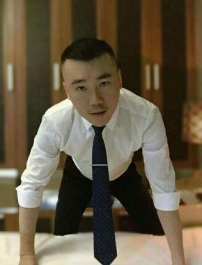 陶政连 桂林 38岁 178cm 68kg