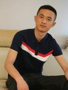 徐怀钰 哈尔滨 36岁 189cm 78kg