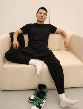任春庆 哈尔滨 36岁 180cm 85kg