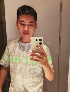 赵公子 南宁 25岁 171cm 61kg