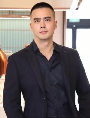 陈雪涛 昆明 40岁 180cm 85kg