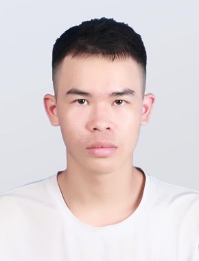 杨仕明 南宁 22岁 172cm 61kg