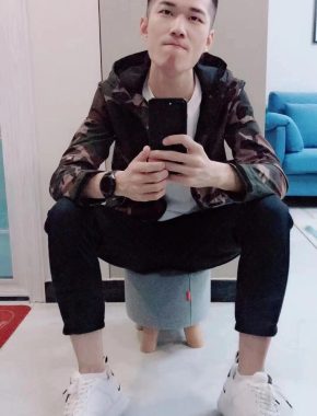 阎崇年 昆明 31岁 178cm 64kg