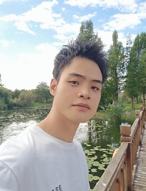 吴宇 昆明 33岁 176cm 61kg